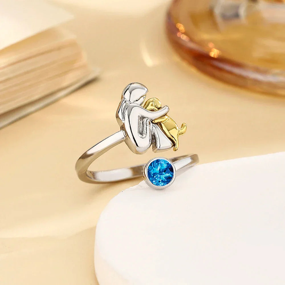 SARA | Dog Embrace Ring