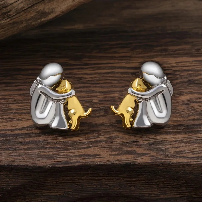LUNA | Dog Embrace Earring