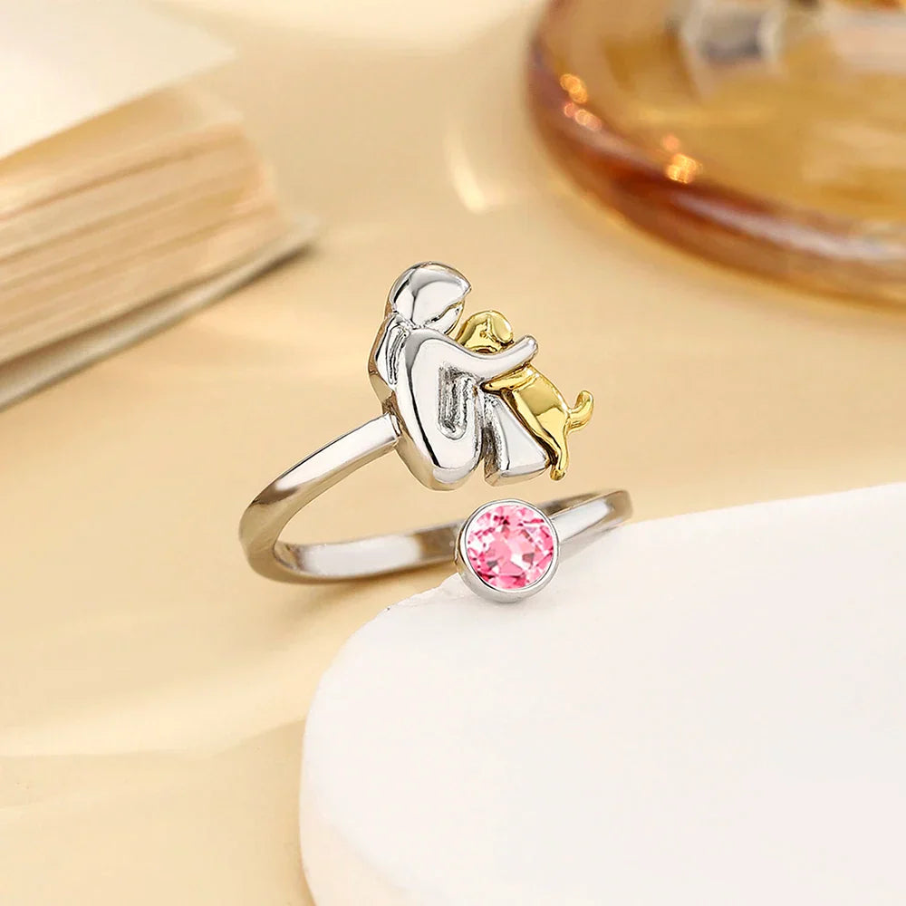 SARA | Dog Embrace Ring